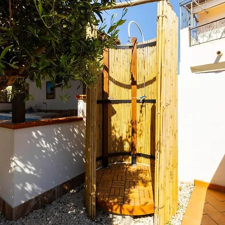 Anima Living - Veranda Privata & Spiagge A 8 Min شقة *